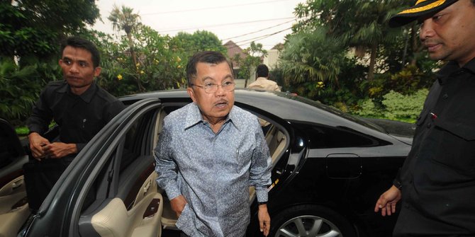 jk-soal-isu-5000-senjata-saya-ikut-saja-penjelasan-pak-wiranto