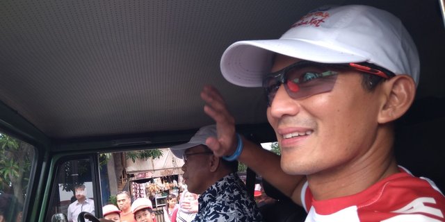 Penataan Kanal Banjir Barat, Sandiaga sebut warga sudah berkemas sendiri