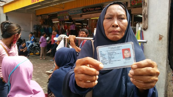 Kekecewaan Noor Khomariah punya KTP DKI tapi tak dapat lapak di Tanah Abang