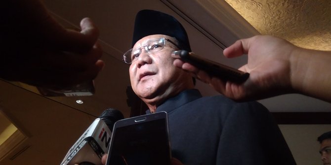 Ratna Sarumpaet, Operasi Plastik atau Operasi Intelijen?