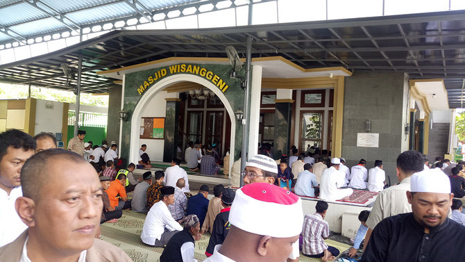 Salat Jumat di Masjid Wisanggeni, Prabowo Didoakan Jadi Pemimpin Jujur