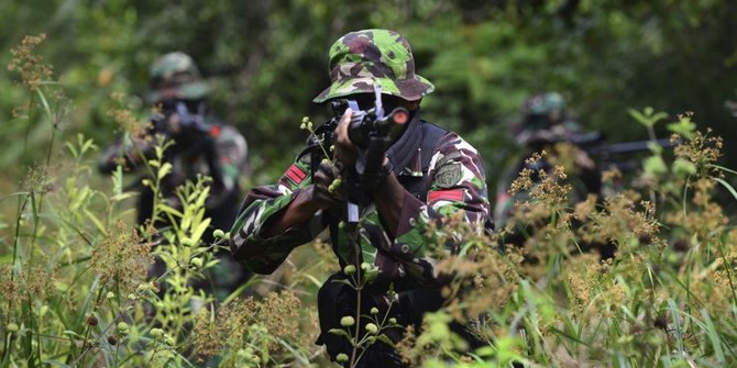 Antara Aku, Pramuka Dan Zombie
