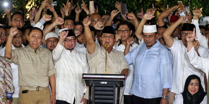 Diberi Ulama Tambahan Nama Ahmad, Prabowo Minta Pendapat Rakyat Indonesia