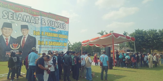 Deklarasi Kemenangan Prabowo-Sandi di Karawang Sepi
