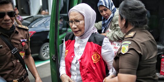 ratna-sarumpaet-sempat-ingin-bunuh-diri
