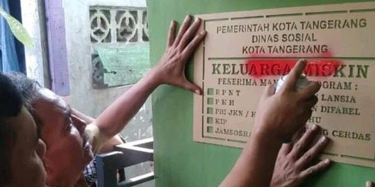 Bukan Uang Yang Jadi Masalah Bagi Wanita Ini, Tapi Masalah Biologis Yang Harus Diairi