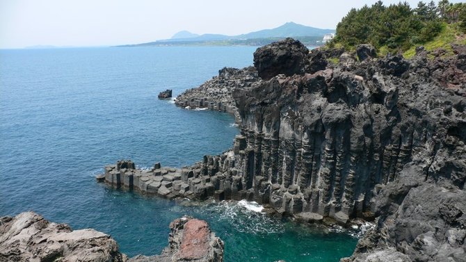 11 Fenomena Kolom Basal Terunik di Dunia