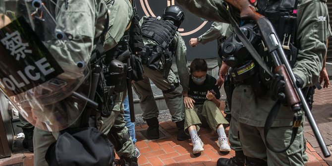 polisi-pikiran-di-kampus-hong-kong-strategi-partai-komunis-china-cegah-pemberontakan
