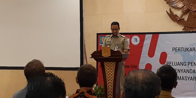 bansos-untuk-lansia-rp600-ribu-disalurkan-anies-ingatkan-digunakan-dengan-baik