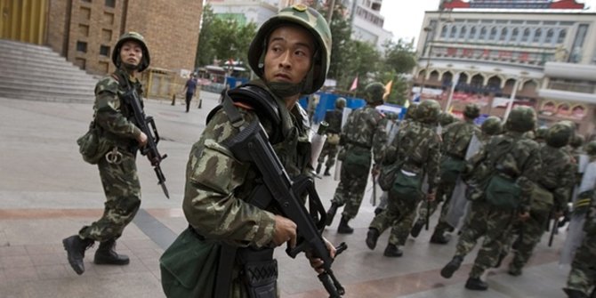 china-tuduh-amerika-serikat-danai-kelompok-teroris-di-xinjiang
