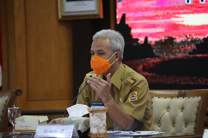 Dulur Ganjar Pranowo 'Sikut' Gema Puan Maharani