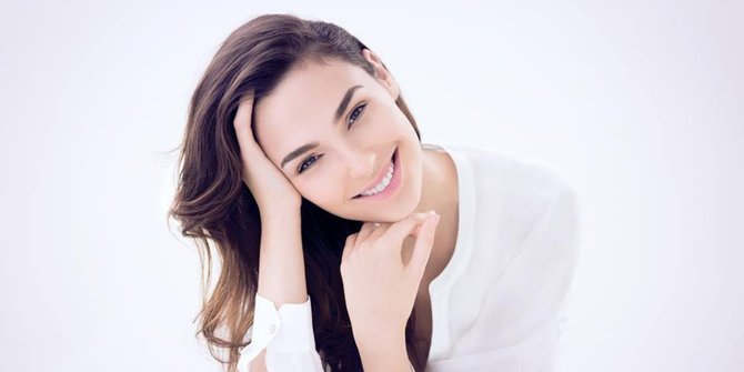 komentar-gal-gadot-soal-konflik-palestina-israel-picu-kecaman-di-media-sosial