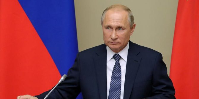 putin-barat-sedang-jatuh-masa-depan-ada-di-asia