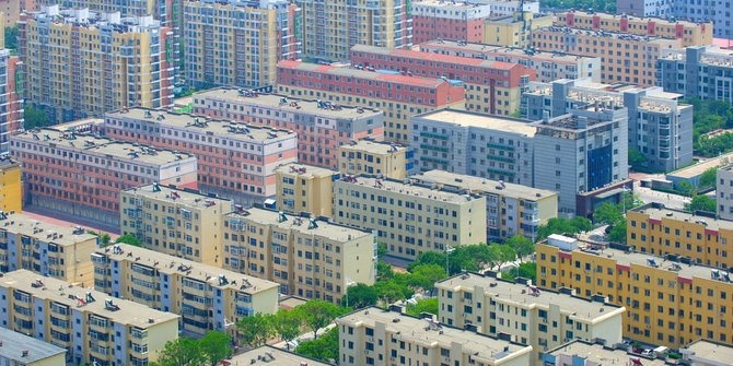 netizen-china-ramai-ramai-bela-seorang-gadis-lawan-orang-tuanya-yang-matre