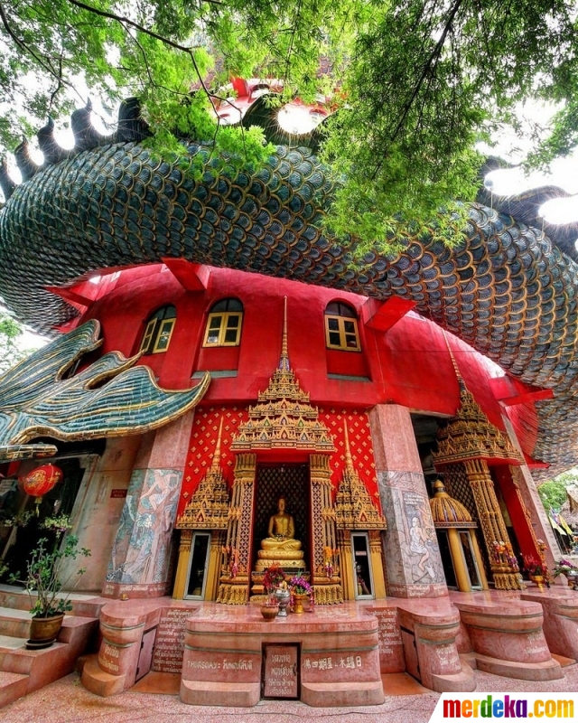 Wat Samphran, kuil naga raksasa di Thailand. Sepi Karena Isu Pelecehan Seksual