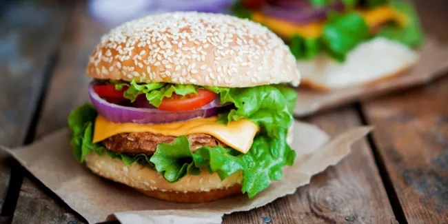 Ga Selamanya Buruk, Yuk Intip Sisi Positif ‘Junk Food’