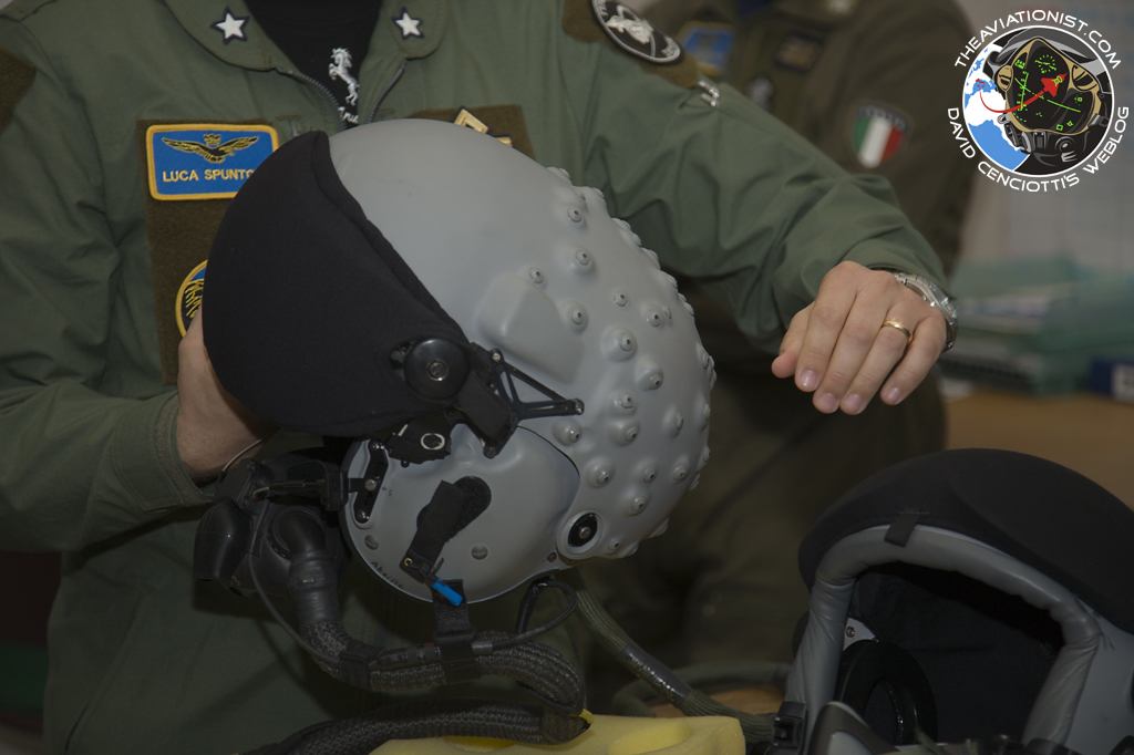 &#91;TECH NEWS&#93; Bukan sembarang Helm, Typhoon New Helmet