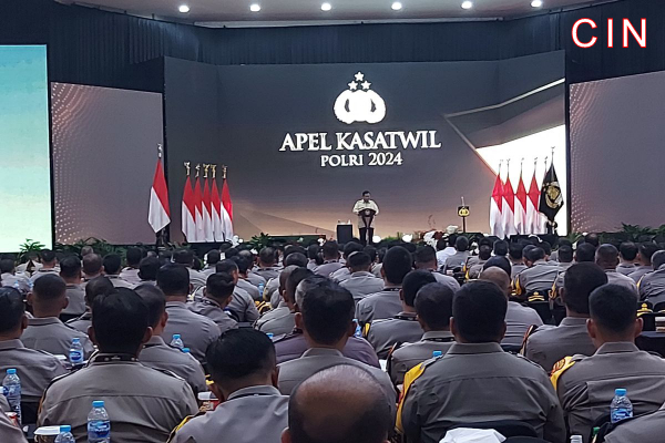 Presiden Prabowo Subianto Minta Kepolisian Kurangi Pemborosan dan Kurangi Seremoni