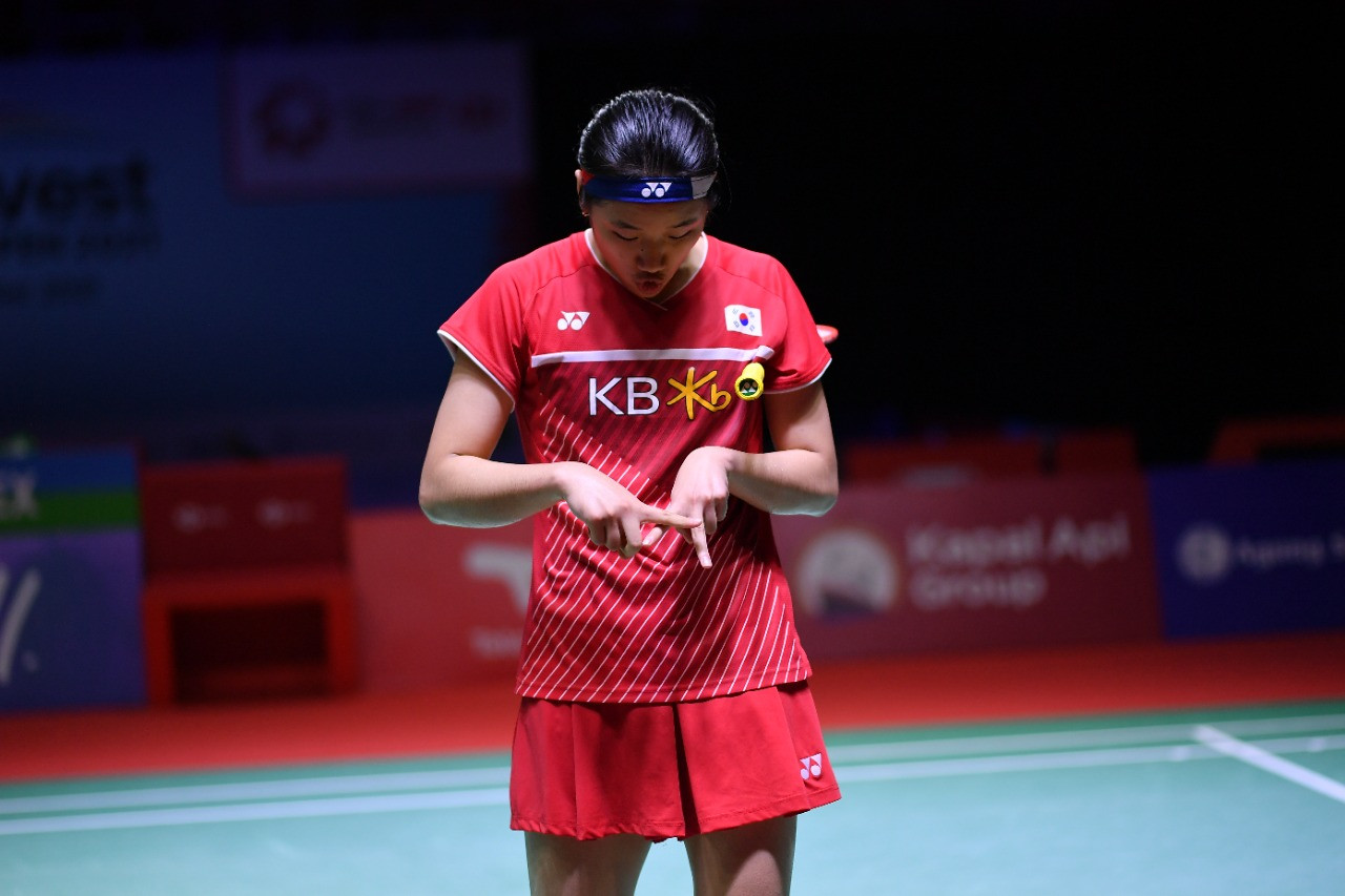 ratchanok-intanon-keok-an-seyoung-segel-juara-indonesia-open-2021