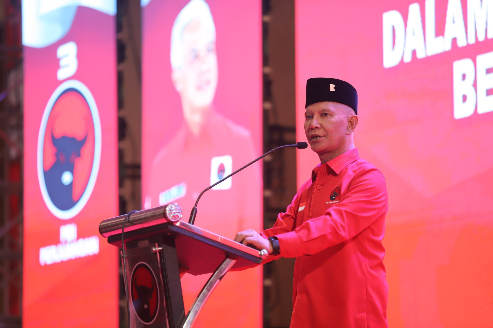 Sekjen PDI Perjuangan Hasto Kristiyanto Bakal Diganti?