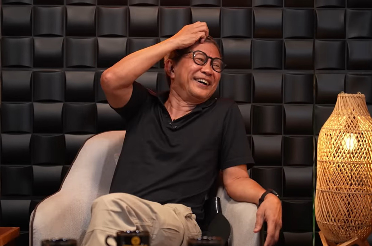 Di Depan Mahfud MD, Rocky Gerung Kritisi Keputusan Prabowo Angkat Qodari