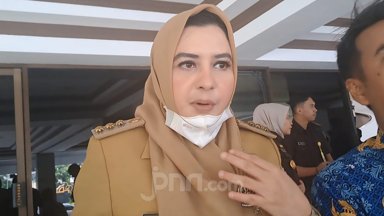 fadia-a-rafiq-terima-rp-55-m-suaminya-rp-11-m-dua-anaknya-rp-71-m