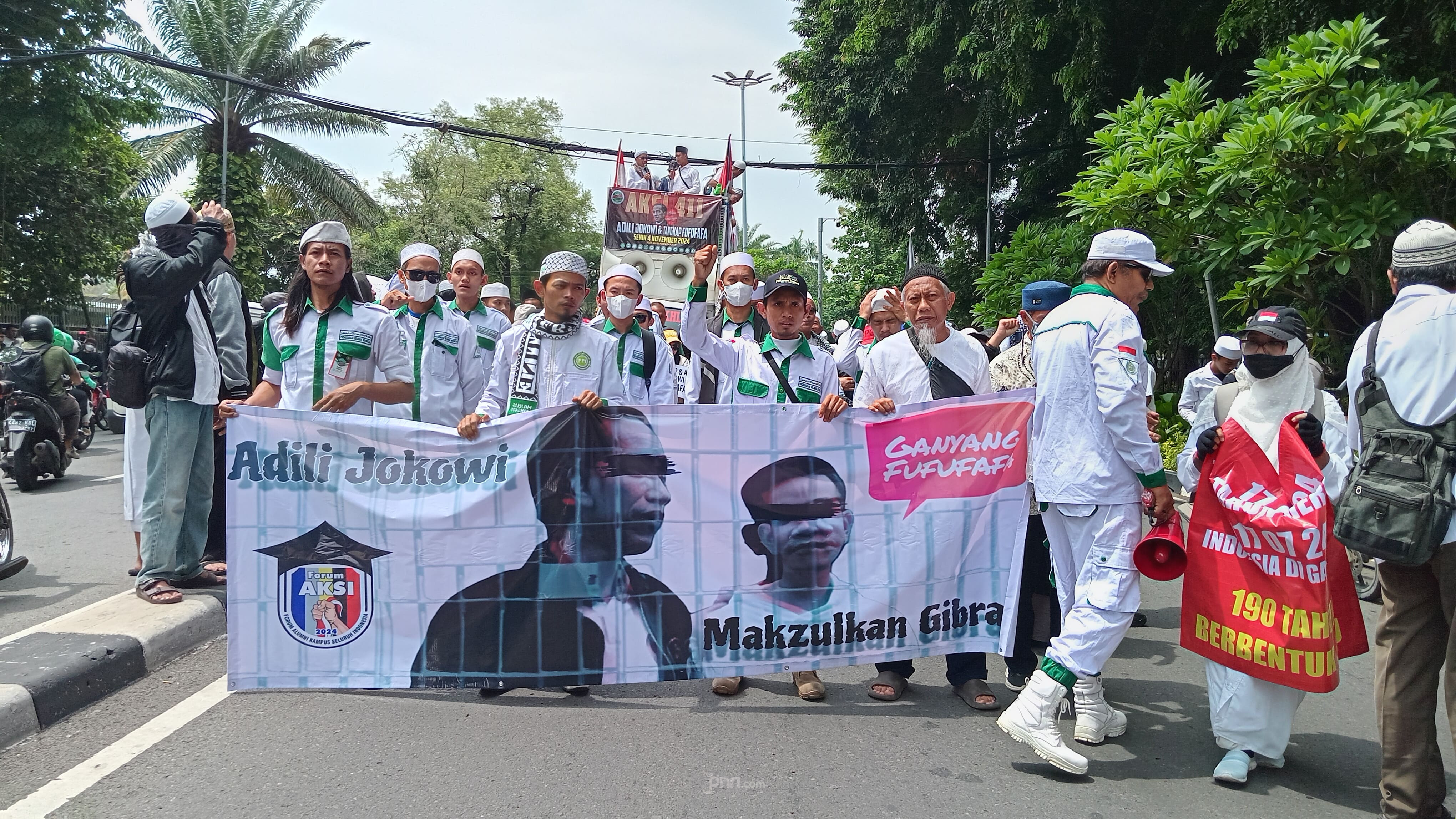 Lama Tak Muncul, FPI Kembali Beraksi