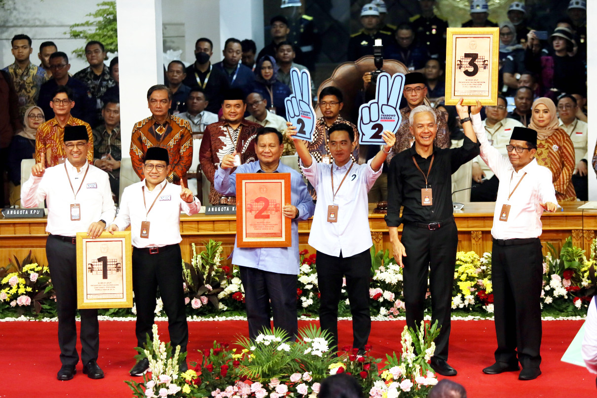 Pendukung Prabowo &amp; Ganjar Cuma Bonus, Anies Jawaranya