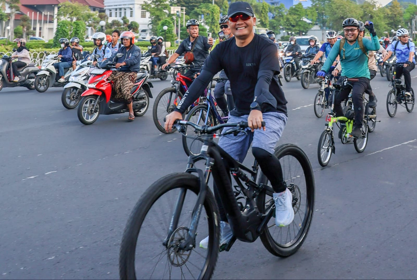 Klarifikasi Gubernur Jawa Tengah soal Naik Sepeda Ratusan Juta: Dipinjami Orang