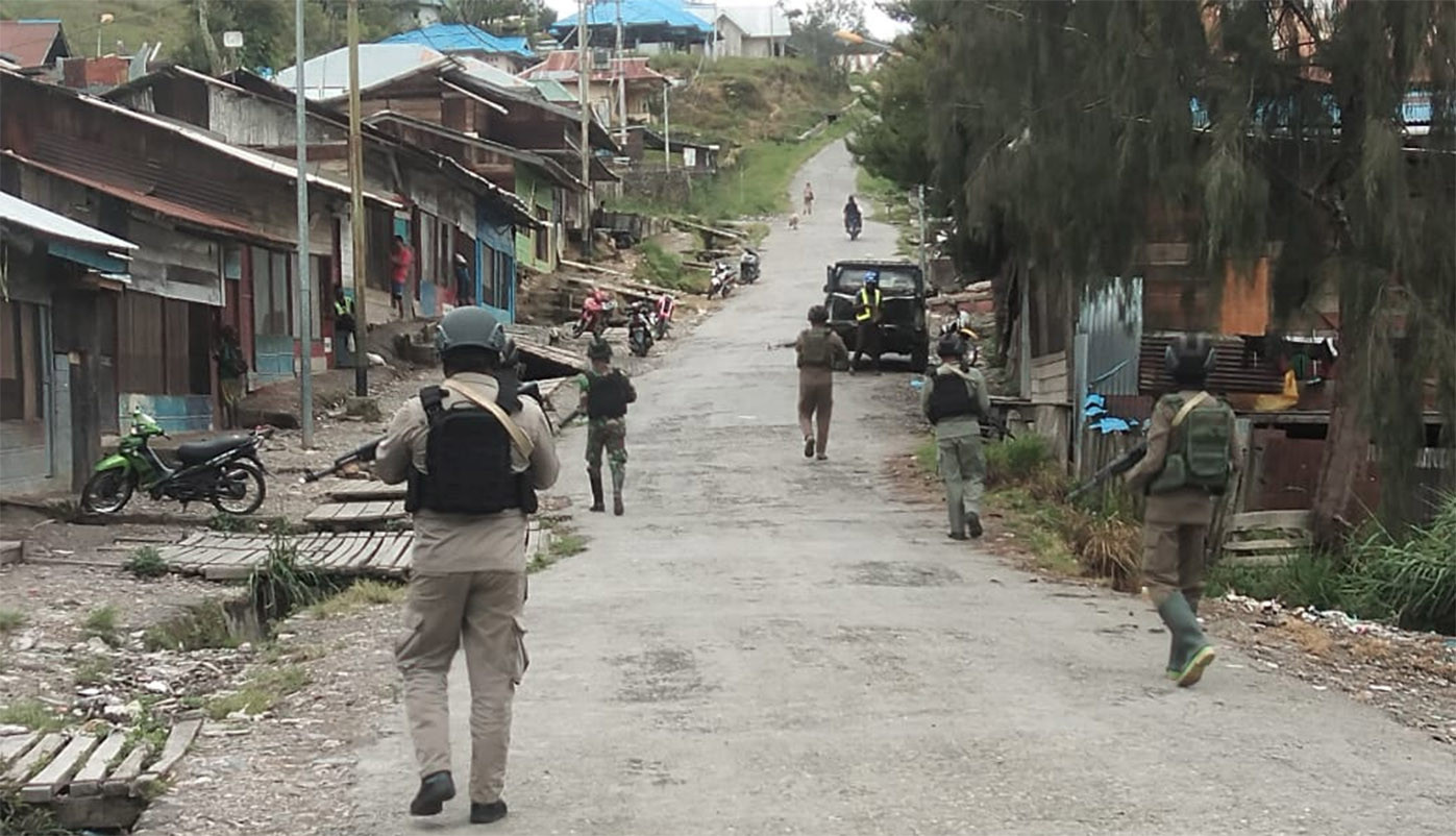 Sore Berdarah di Wamena, 1 Anggota Brimob Tewas, 2 Senapan Serbu Hilang