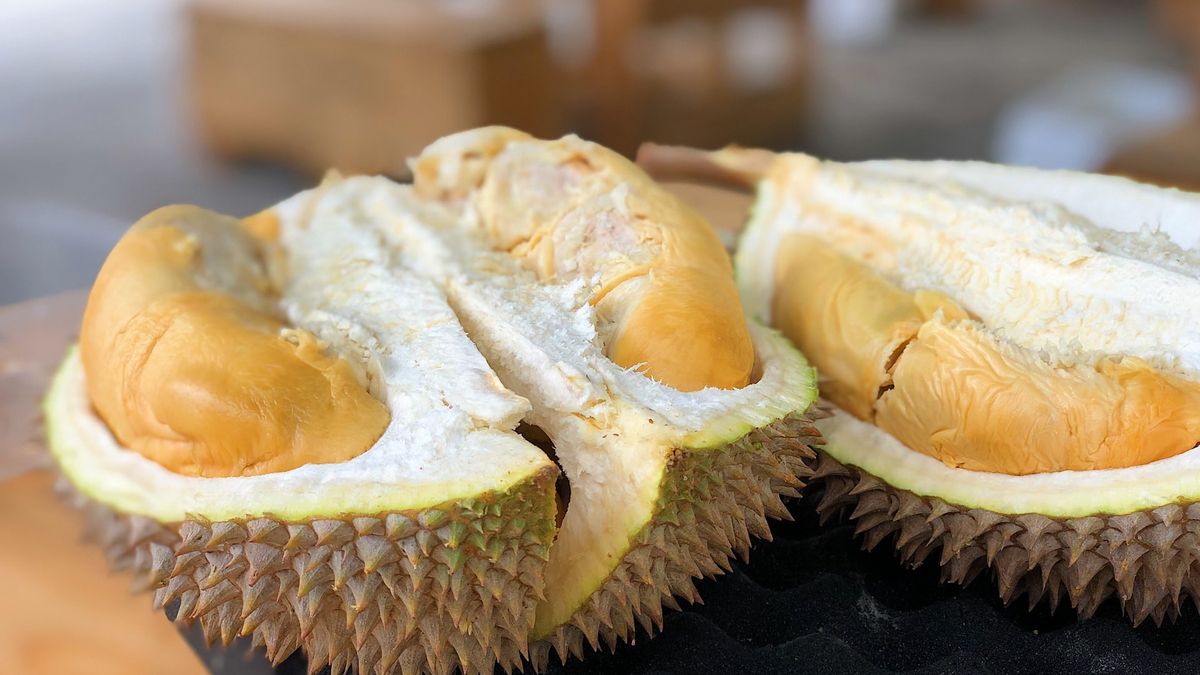 Tips Memilih Durian yang Manis dan Matang