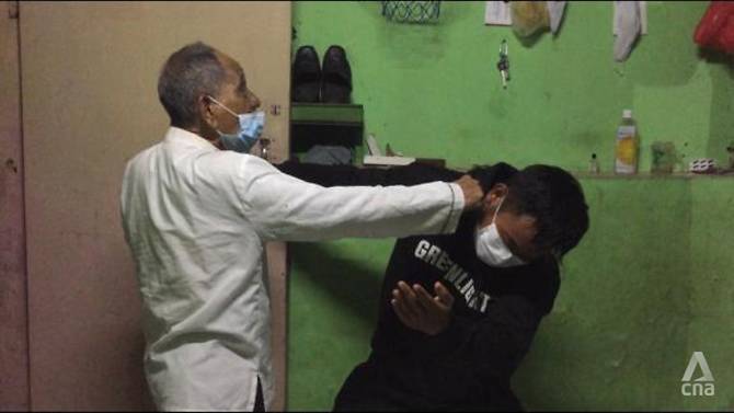 Indonesia's oldest pencak silat fighter proves that age is just a number