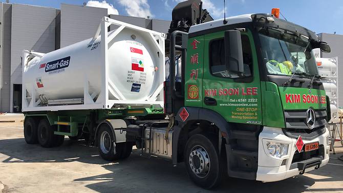 Singapore to send regular shipments of emergency oxygen supplies to Indonesia