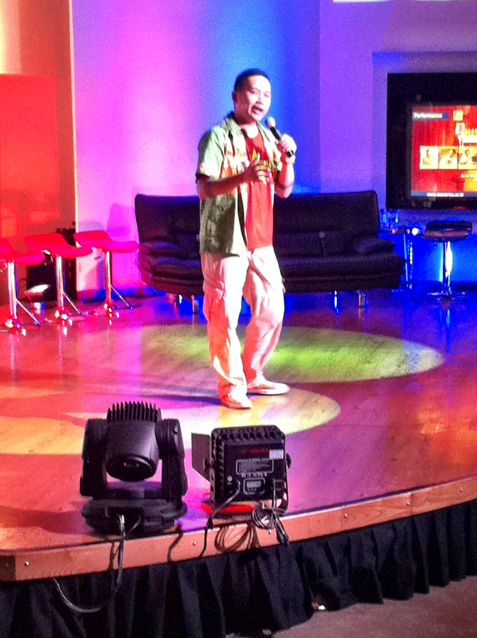 reggy hasibuan stand up comedy reggy hasibuan stand up comedy