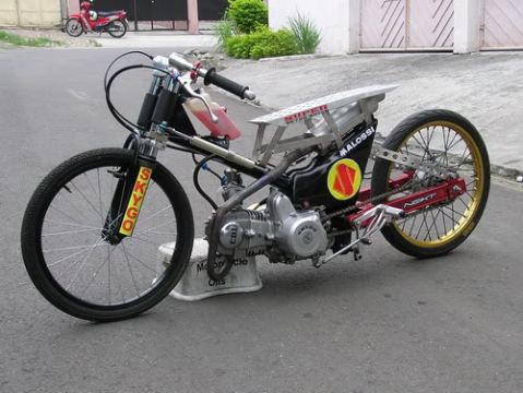 Pengendara Motor Itu Menjengkelkan Kalau Pakai..