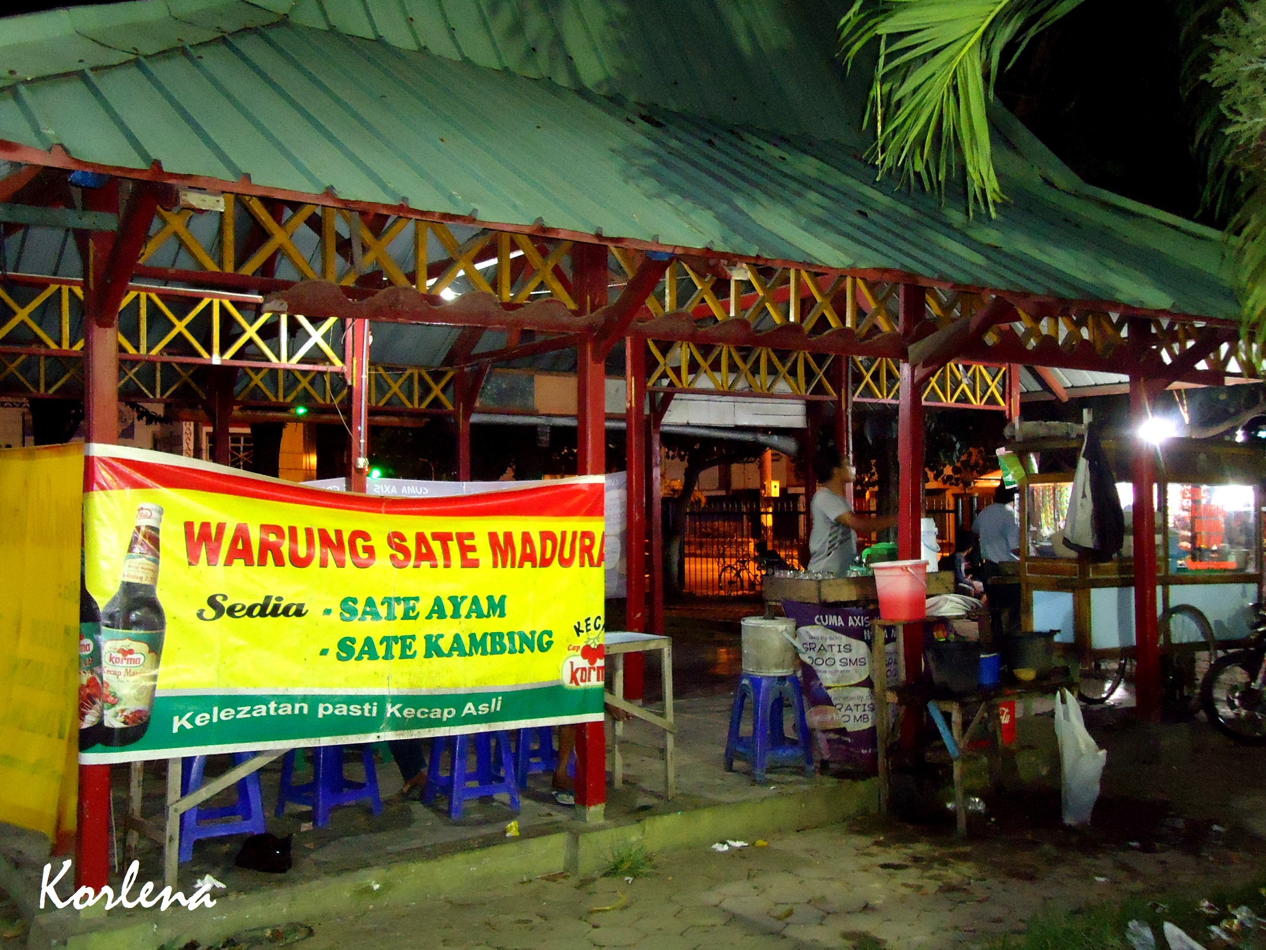 Dimanapun Agan Berada Pasti Bakal Nemuin Tempat Makan Ini