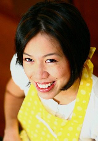 Tanpa Pengelihatan, Christine Ha Raih Gelar MasterChef!