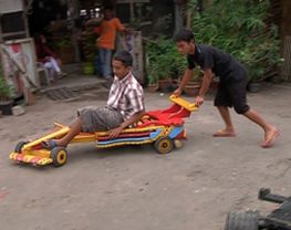 Alat Transportasi Tradisional ini Unik dan Nyentrik