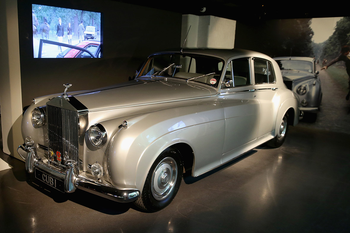 Uniknya Mobil-Mobil James Bond di London Museum