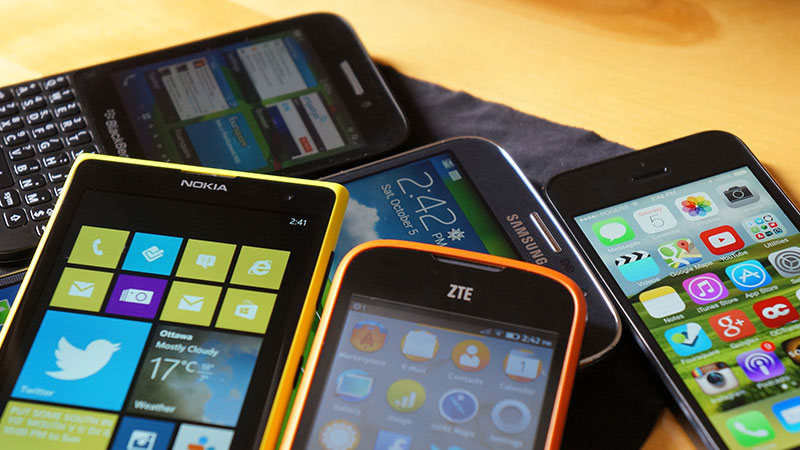 begini-7-tahap-evolusi-smartphone-di-indonesia-pernah-punya-yang-mana