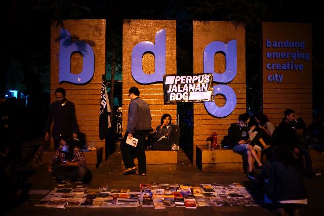 3 Pengurus Perpustakaan Jalanan Dipukul Oknum TNI saat Ngelapak di Dago Bandung