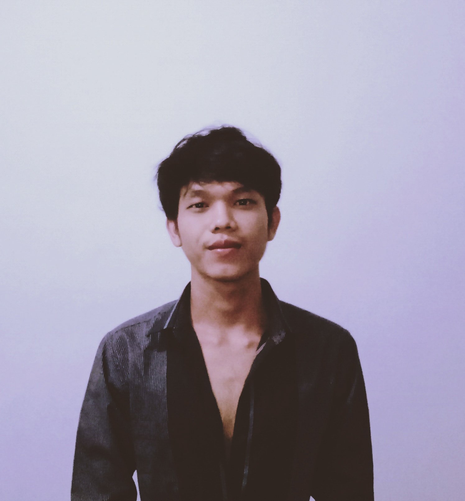6 Potret Artis Tommy Jonathan Sinaga, Dianggap Sosok Karismatik