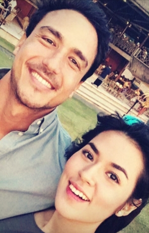 Aww..Hot Banget Ciumannya Hamish & Raisa