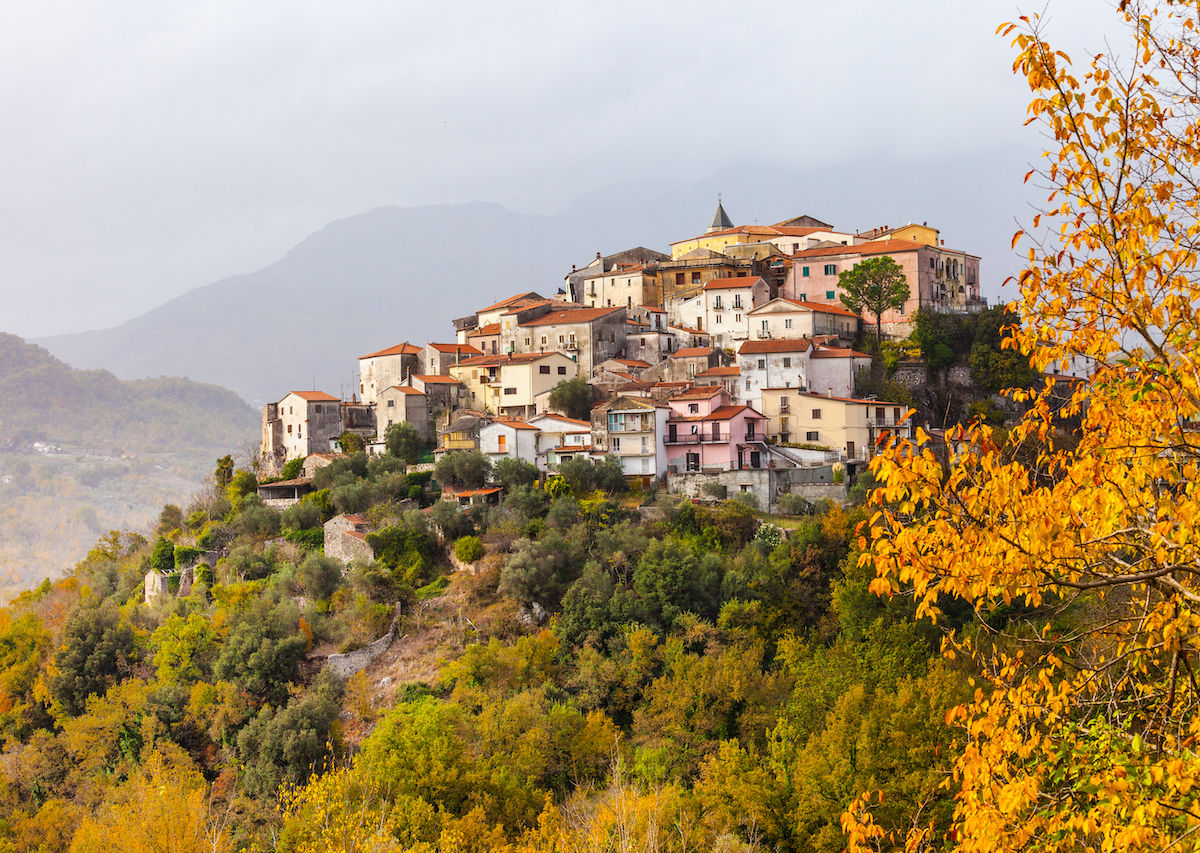 dibayar-ratusan-juta-untuk-pindah-ke-molise-italia-siapa-mau