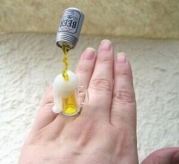Cincin Yang Bisa Dimakan? Atau Makanan Yang Bisa Dicincin?