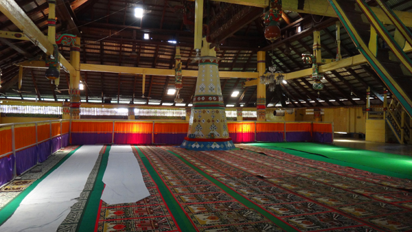 &#91;Travelista&#93; Masjid Warna-Warni, Saksi Sejarah Islam di Kerinci