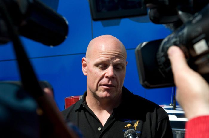 &#91;no hoax&#93;Anjing masih dapat Bertahan hidup setelah tertembak dari peluru