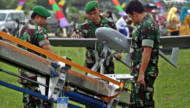 hut-lapan-ke-51--lapan-serahkan-drone-lsu-02-ke-tni-ad