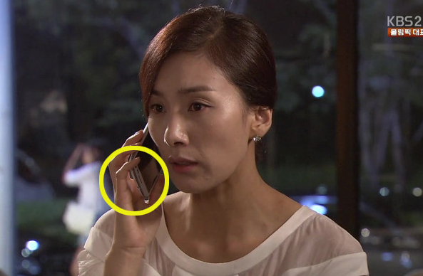 “KEGANJILAN-KEGANJILAN” DI DRAMA-DRAMA KOREA