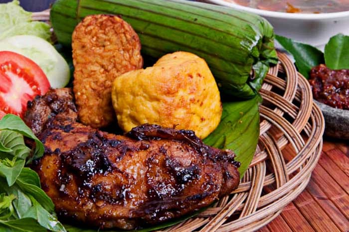 Gurih! 13 Menu Makanan Sunda Ini Punya Citarasa Khas
